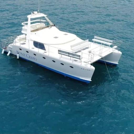 Catamaran Tour